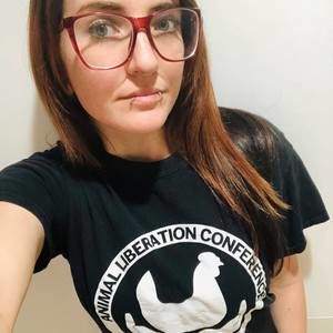 Meet your Posher, Ali